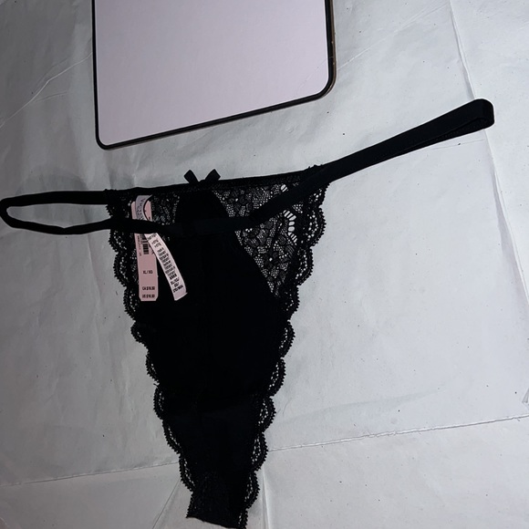 Victoria's  Secret VString Lace Panty XL - Picture 8 of 12